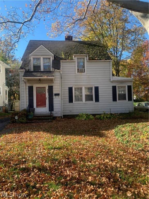 982 Roanoke Road - Photo 1