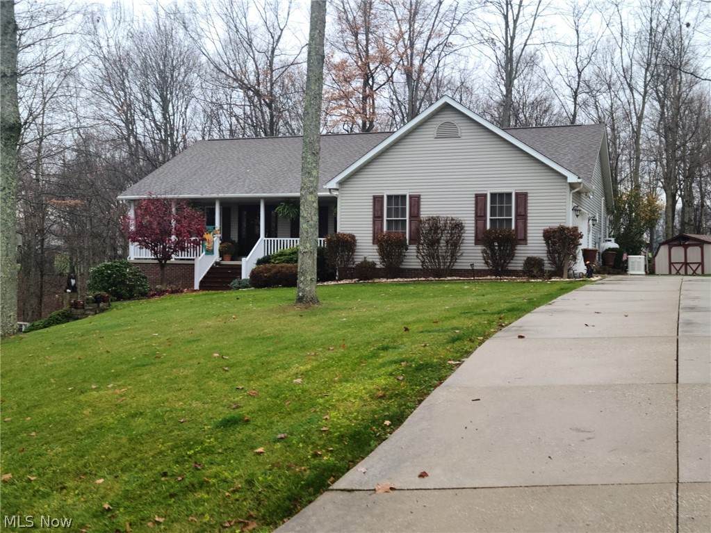 47725 Cherry Tree Drive - Photo 1