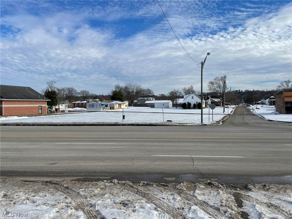 1900 Grand Central Avenue - Photo 1