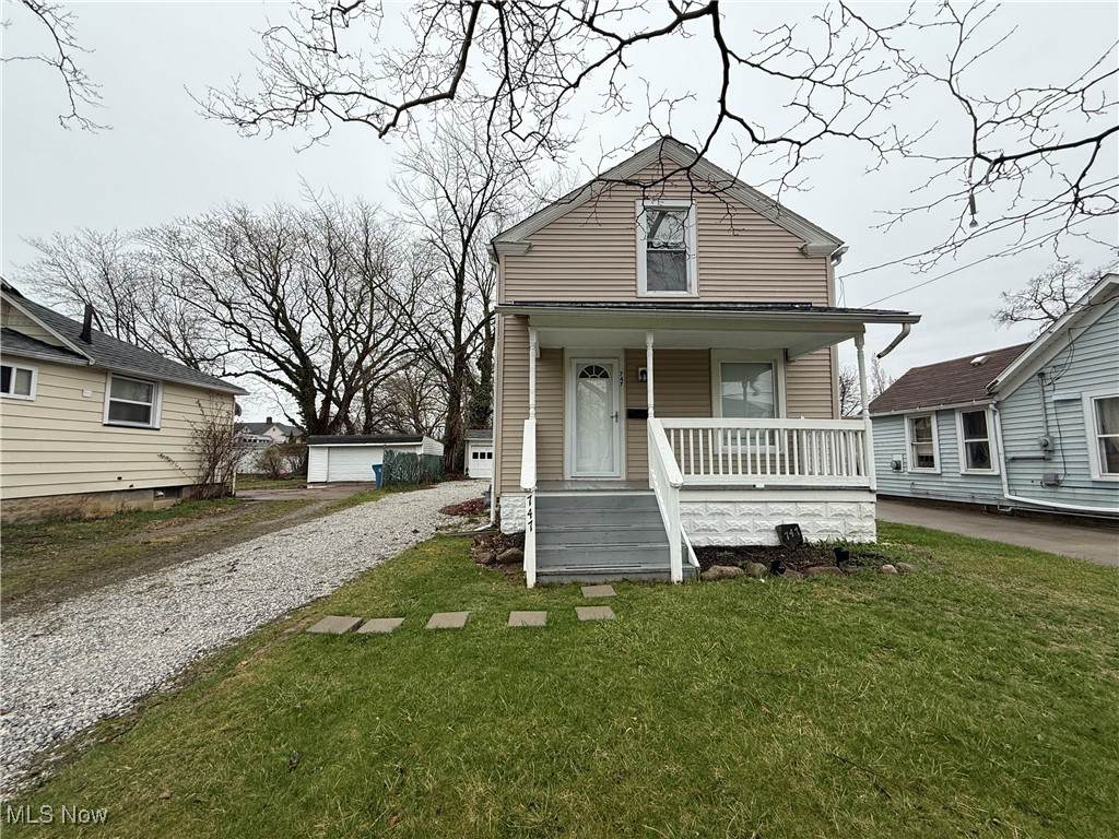 747 Brownell Avenue - Photo 1