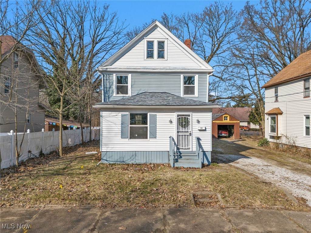 724 Garfield Street - Photo 1
