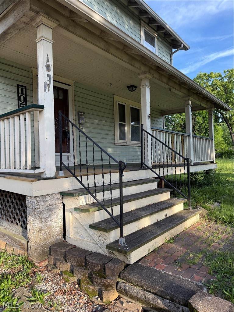 1051 Brown Street - Photo 1