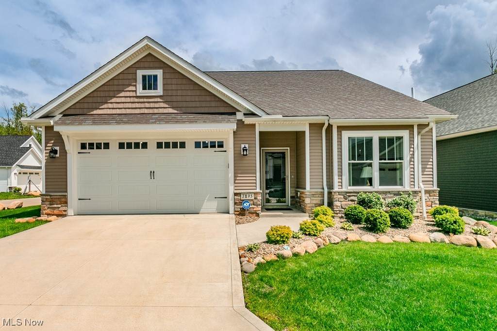7895 Fox Hunter Lane - Photo 1