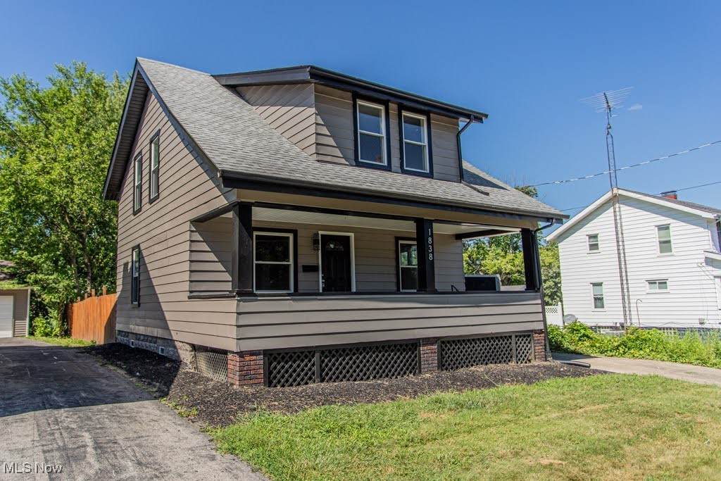 1838 Ridgelawn Avenue - Photo 1