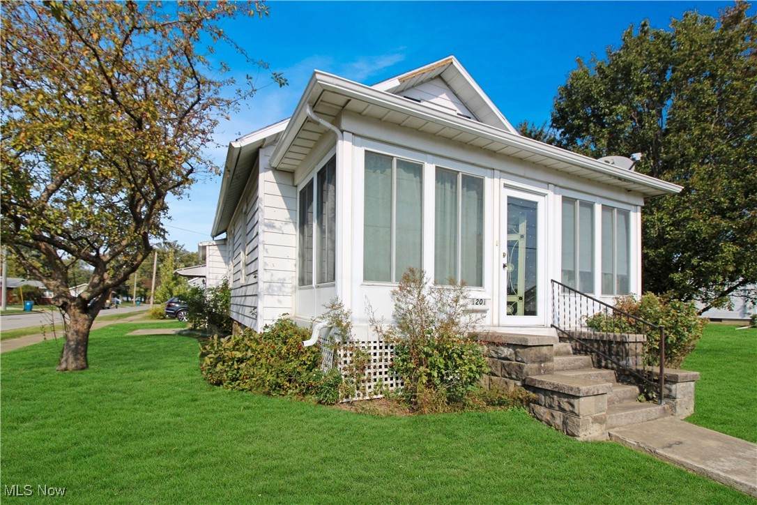 1201 3rd Street - Photo 1