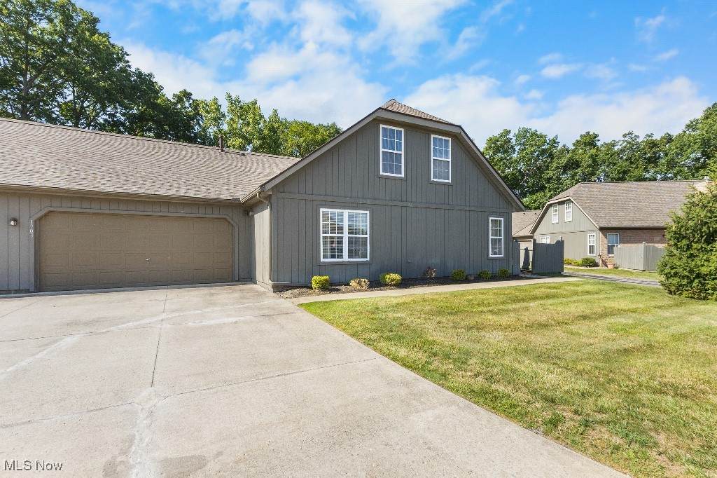 8050 Harbor Creek Drive - Photo 1