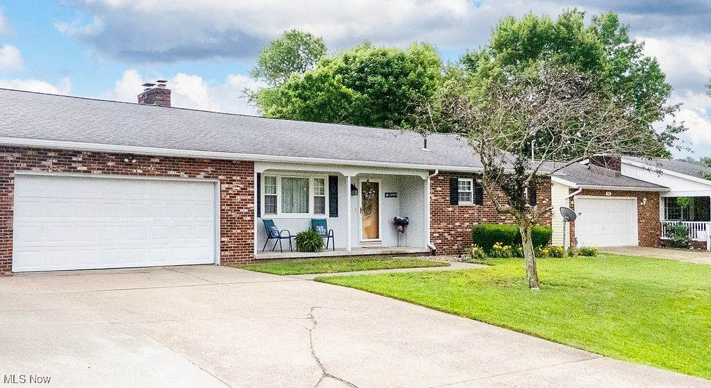 160 Hendricks Street - Photo 1