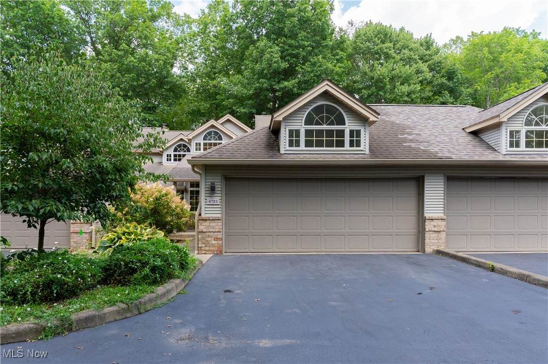 6723 Lockwood Boulevard - Photo 1