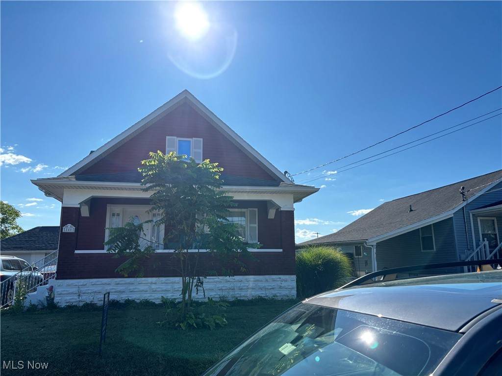 840 Fairview Avenue - Photo 1