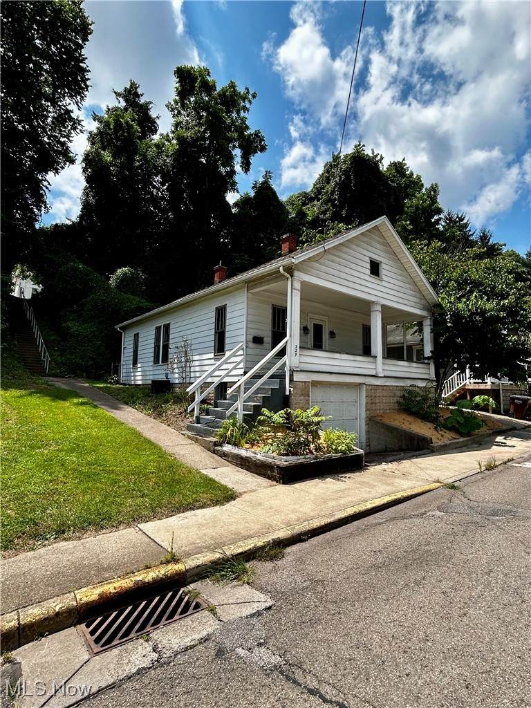 329 7th Street - Photo 1