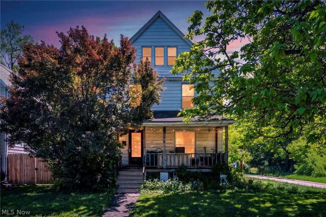 1716 Middle Avenue - Photo 1