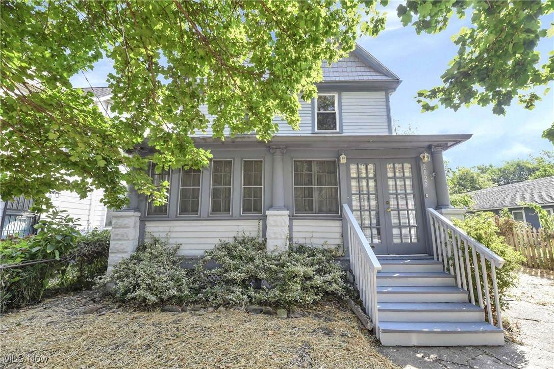 2025 45th Street - Photo 1