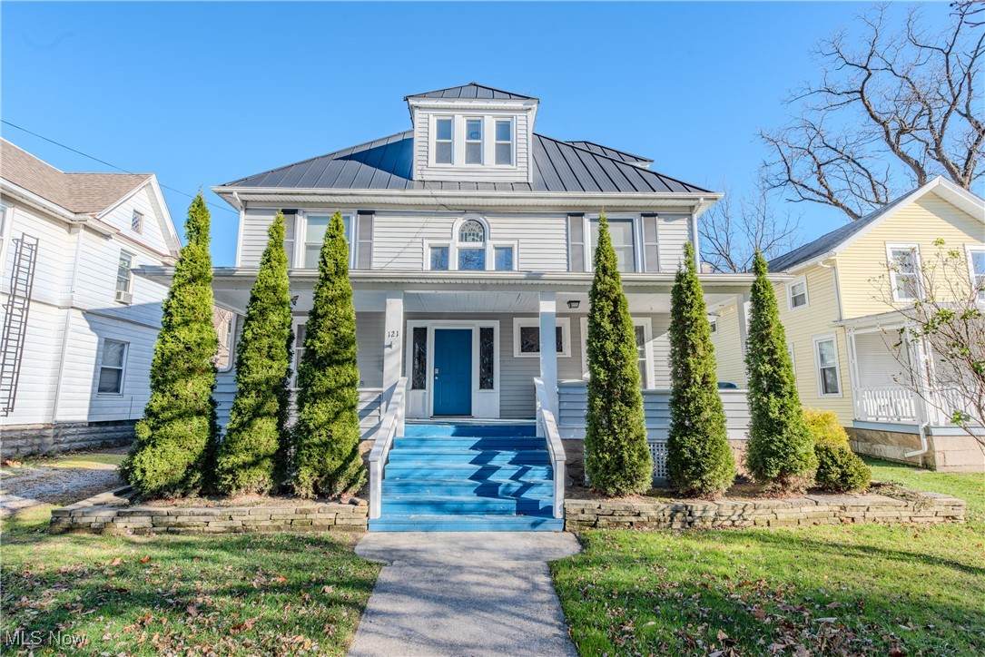 121 Professor Street - Photo 1