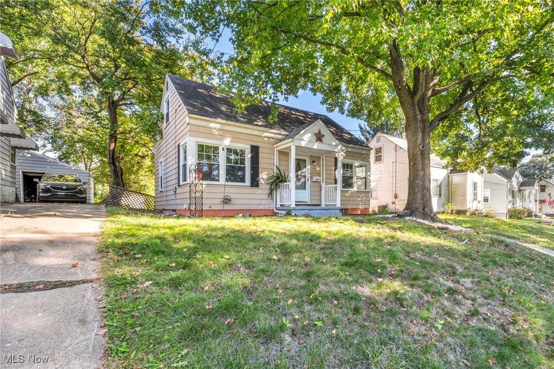 1167 Hilltop Drive - Photo 1