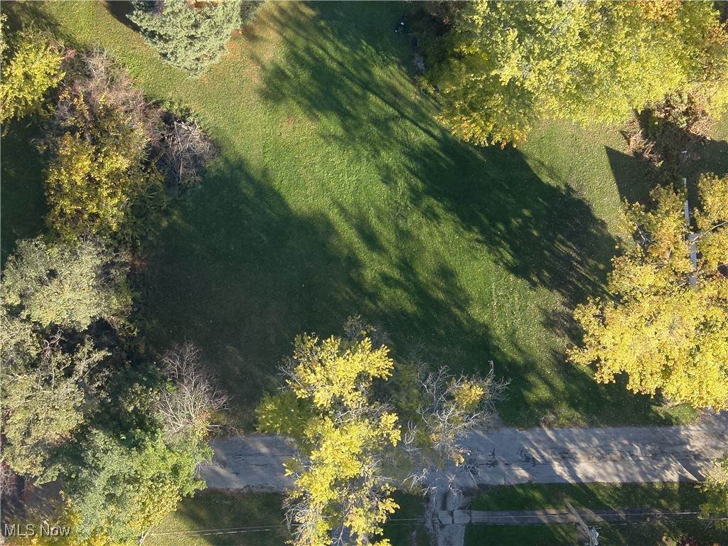 815 12th Street - Photo 1