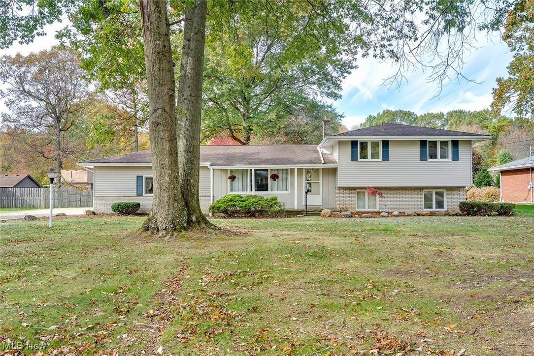 7692 Parkside Drive - Photo 1