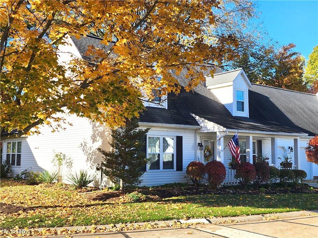 458 Scarborough Lane - Photo 1