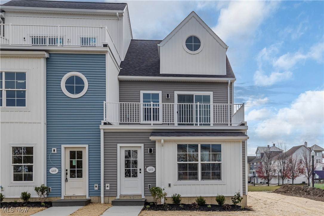 445 Harbor Lane - Photo 1