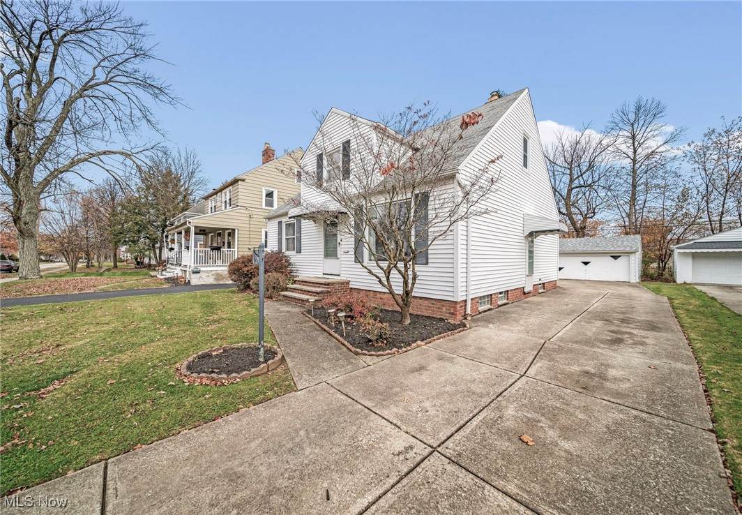 1199 Mayfield Ridge Road - Photo 1