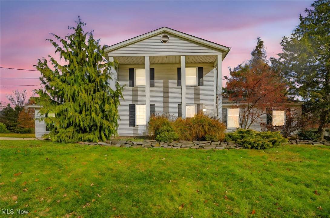 91 Paradise Road - Photo 1