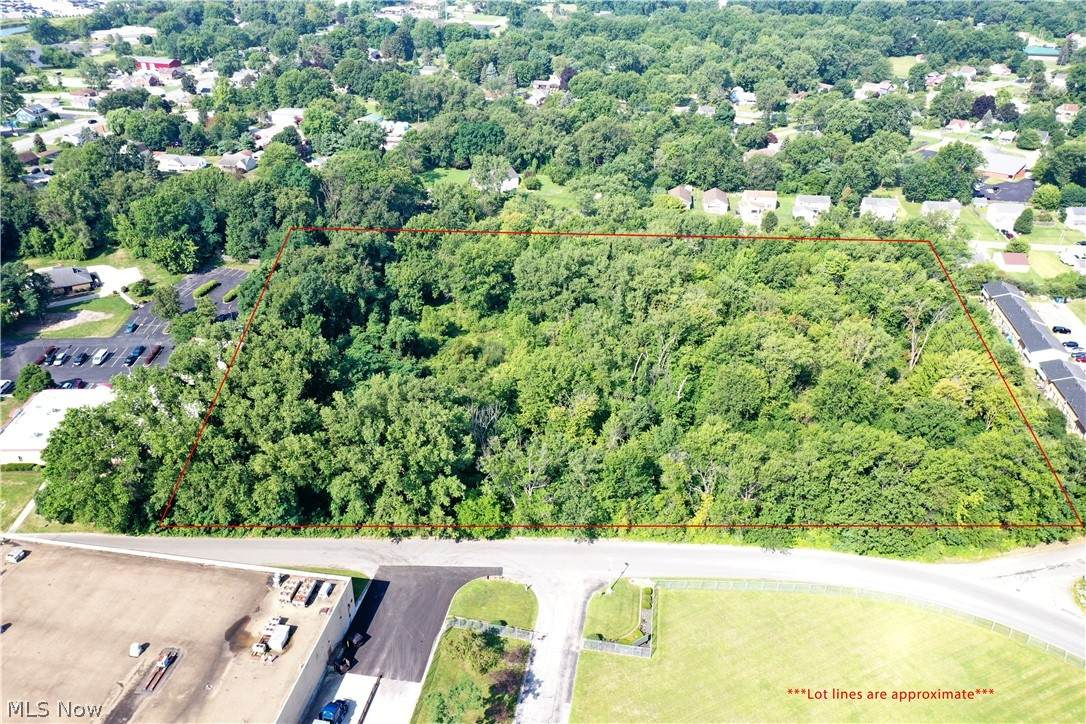 V/L O'neill Boulevard - Photo 1