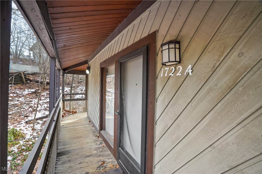 1722 Treetop Trail - Photo 1