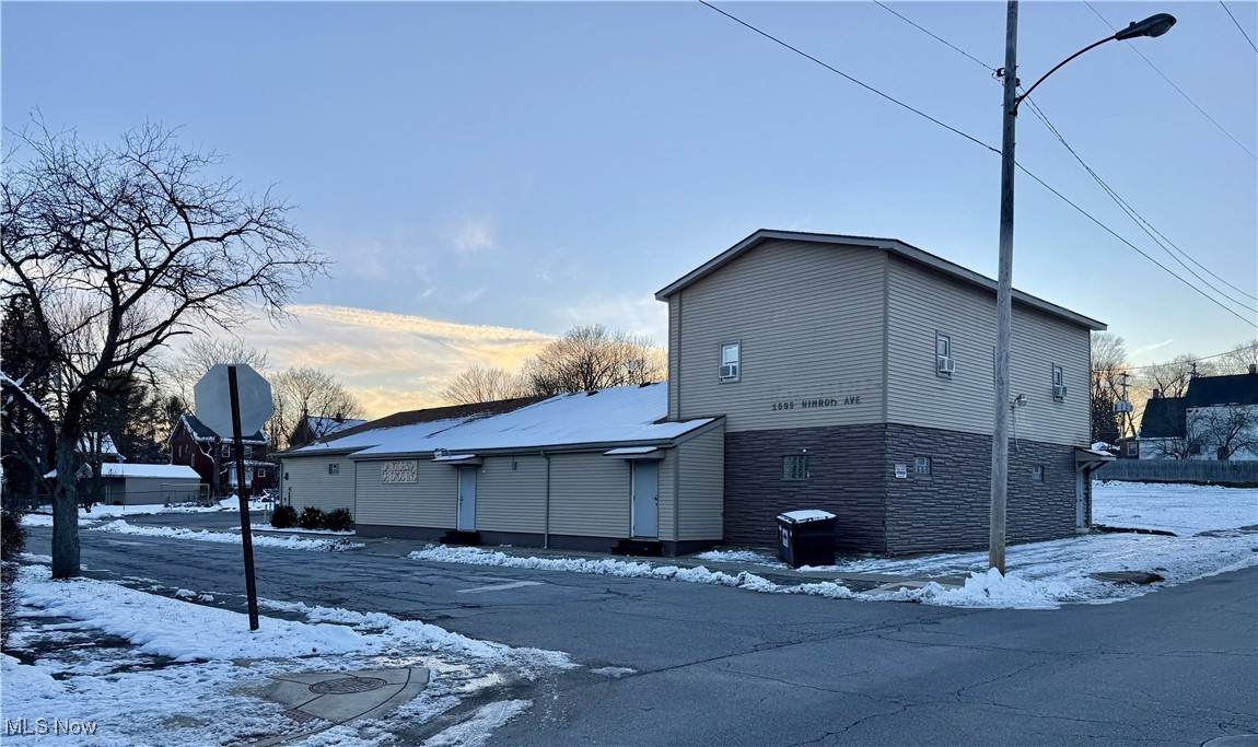 1585 Himrod Avenue - Photo 1