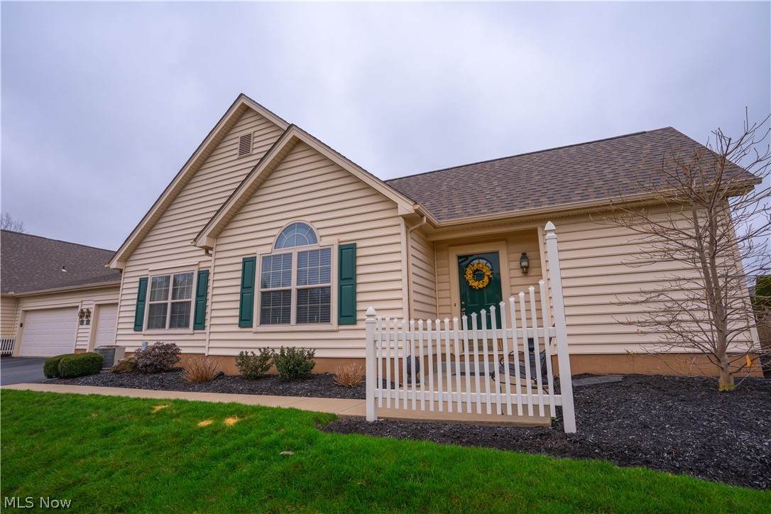 39 Village Court - Photo 1