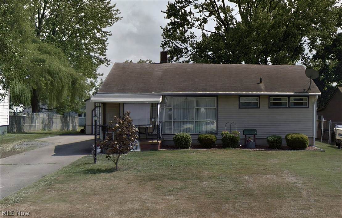 521 Powers Avenue - Photo 1