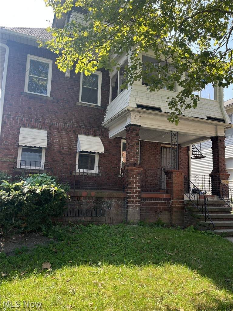 15340 Yorick Avenue - Photo 1