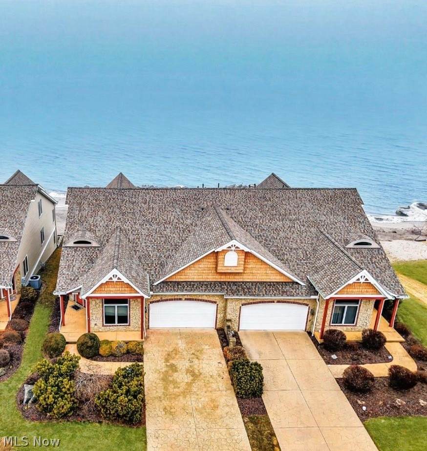 4319 Shore Drive - Photo 1