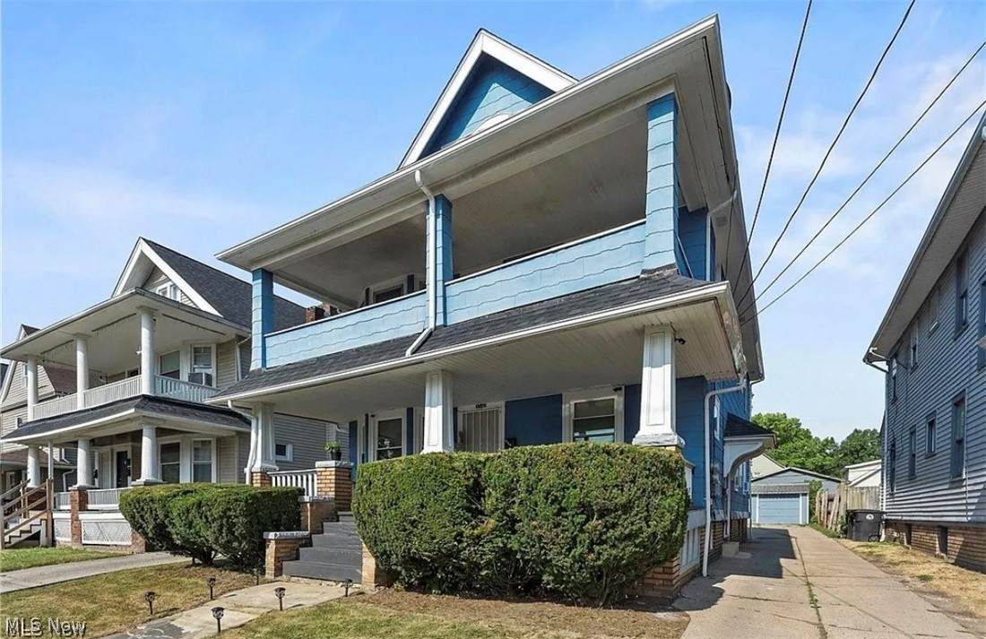 3069 105th Street - Photo 1