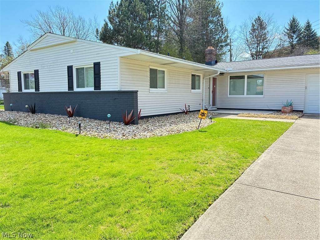 2642 Ramsay Road - Photo 1