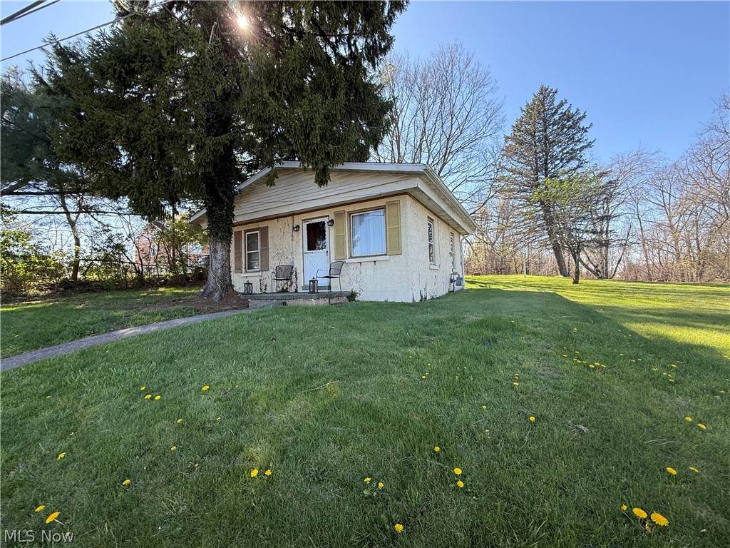 115 Grove Street - Photo 1