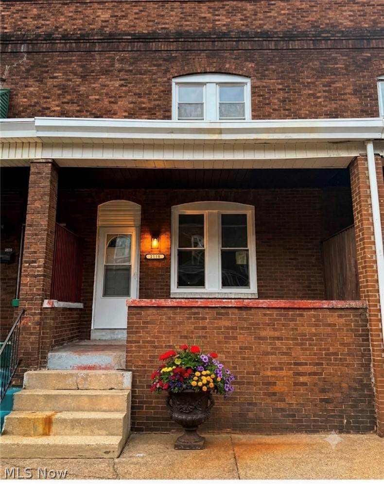 1518 Madison Avenue - Photo 1