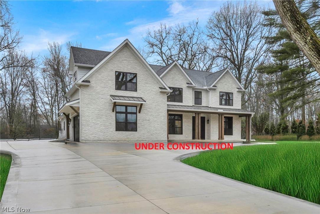 690 Club Drive - Photo 1