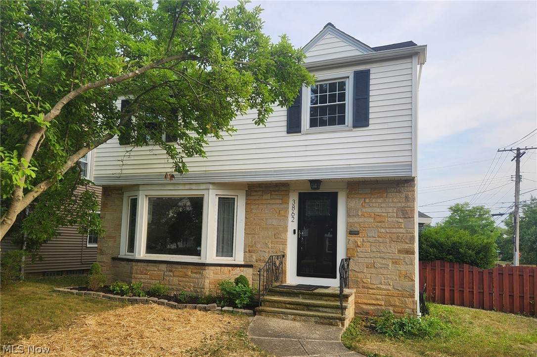 3862 Silsby Road - Photo 1