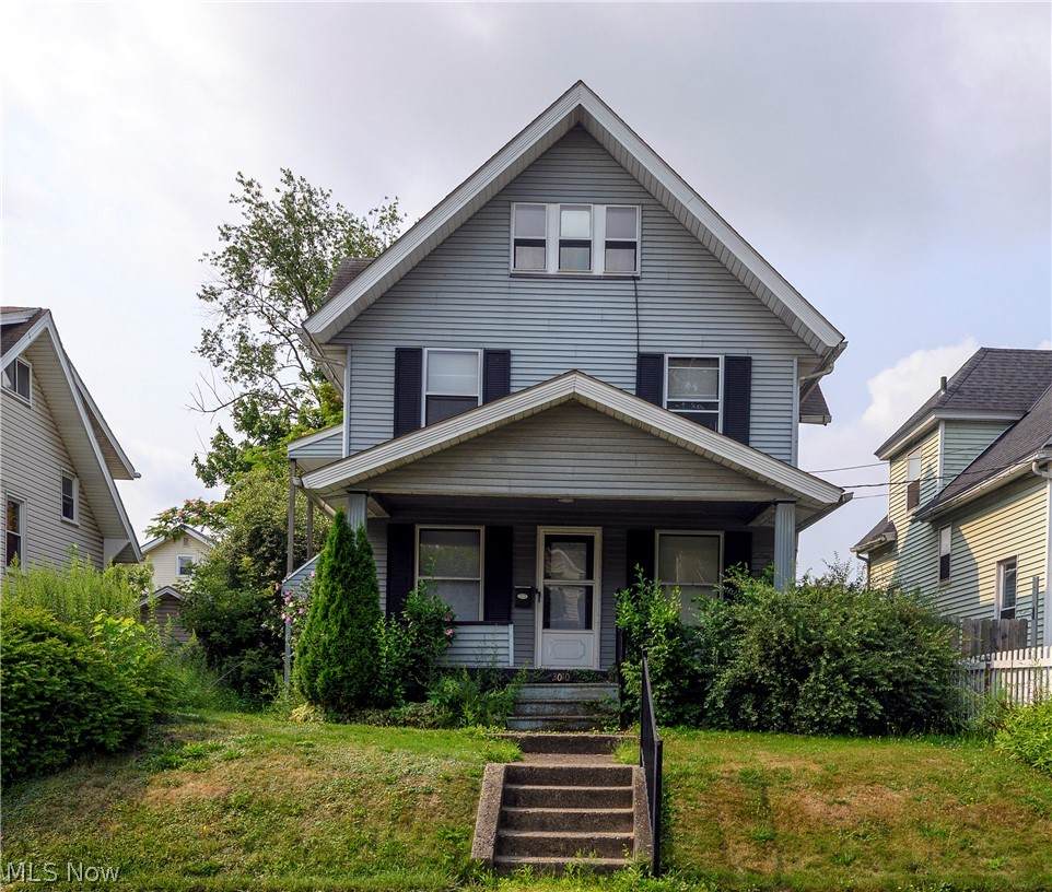 3010 9th Street - Photo 1