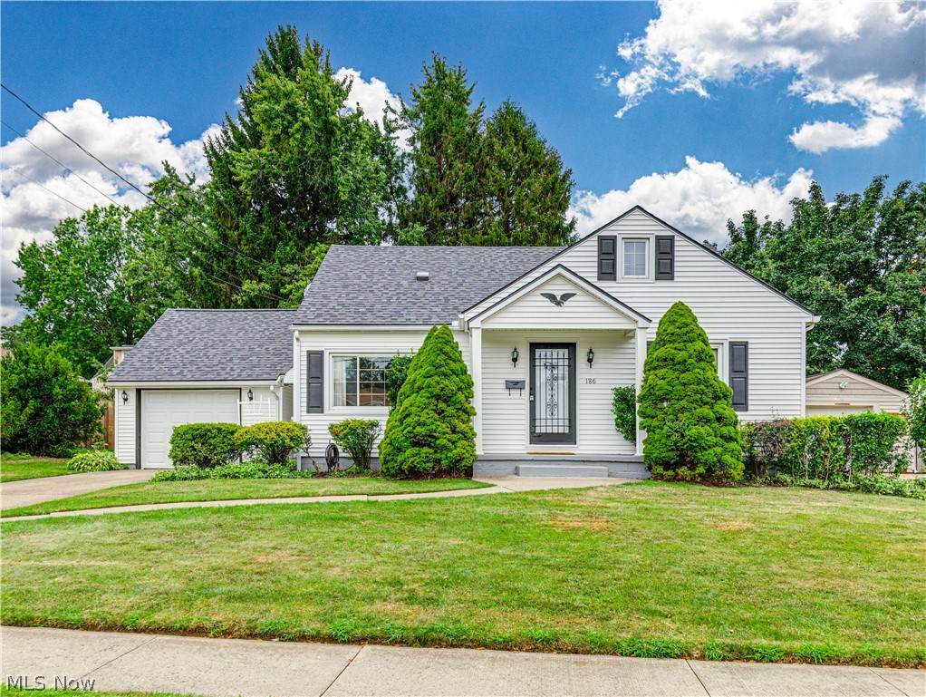 186 Woodsdale Avenue - Photo 1