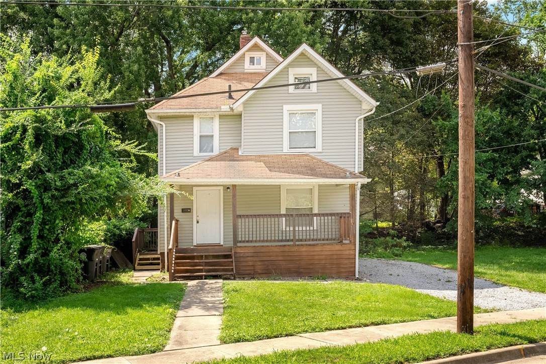 1152 Manning Avenue - Photo 1