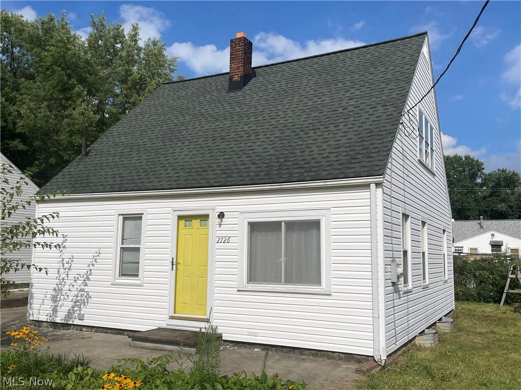 2726 Gilbert Avenue - Photo 1