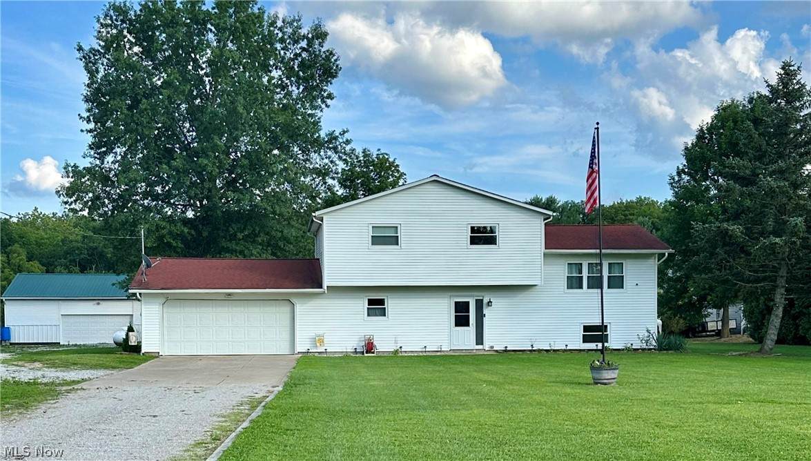 22551 Indian Hollow Road - Photo 1