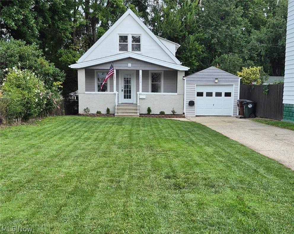 4420 Torrington Avenue - Photo 1