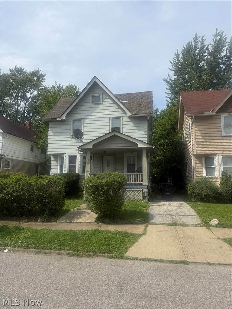 3702 104th Street - Photo 1