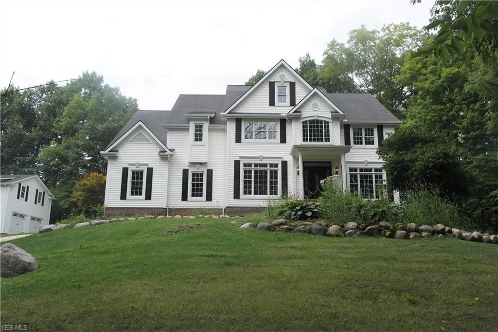 18880 Eastwood Dr - Photo 1