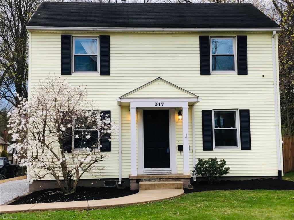 317 Ihrig Avenue - Photo 1