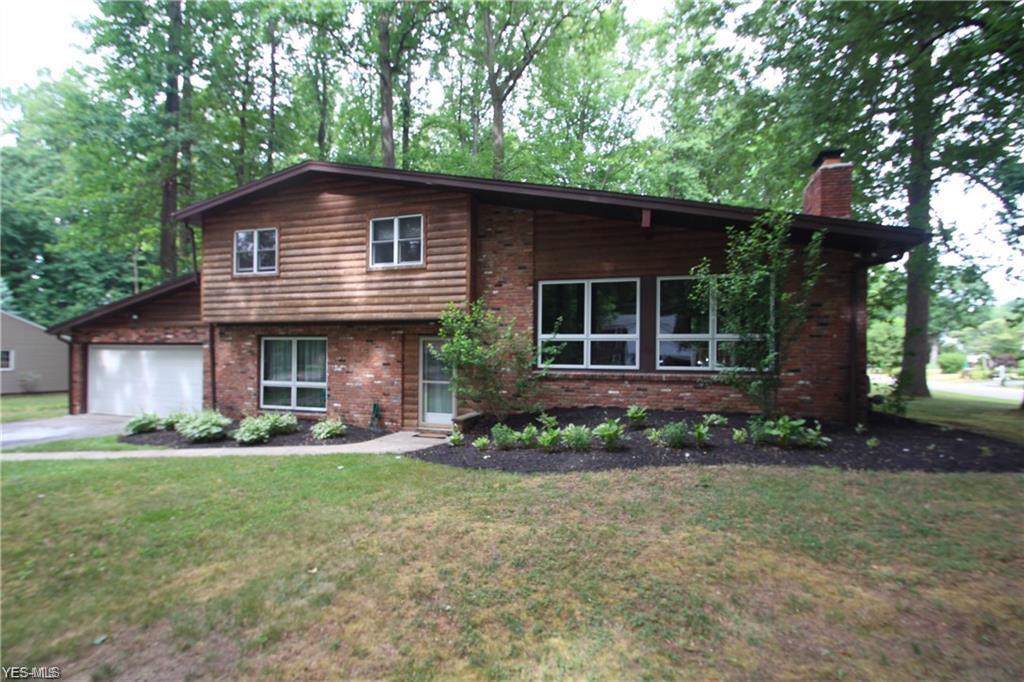 5824 Dorrwood Drive - Photo 1