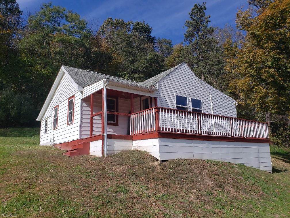 5879 Township Road 212 - Photo 1