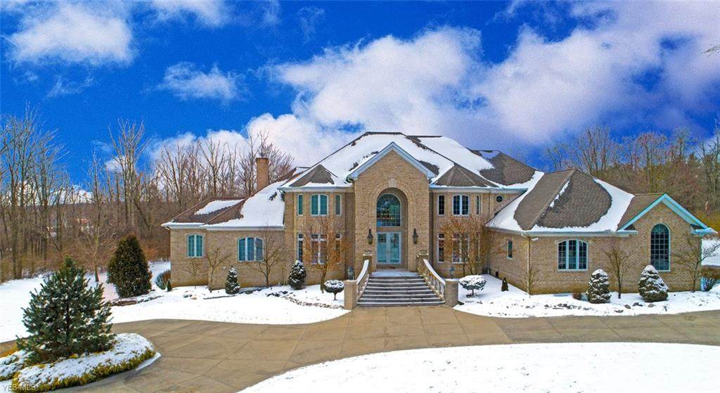 1648 Four Seasons Drive - Photo 1