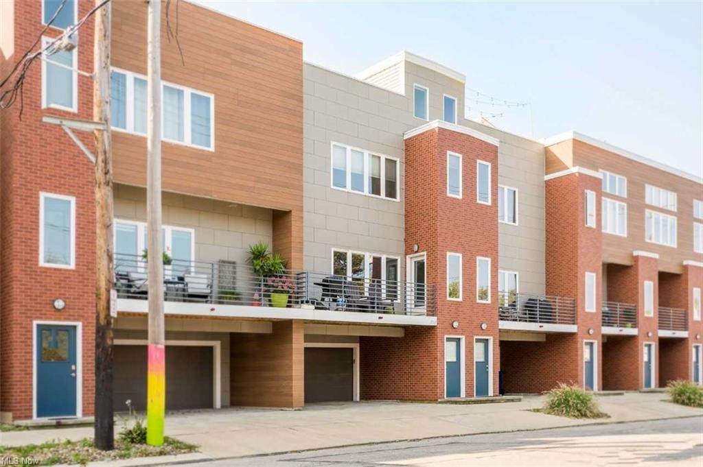 5711 Bridge Avenue - Photo 1